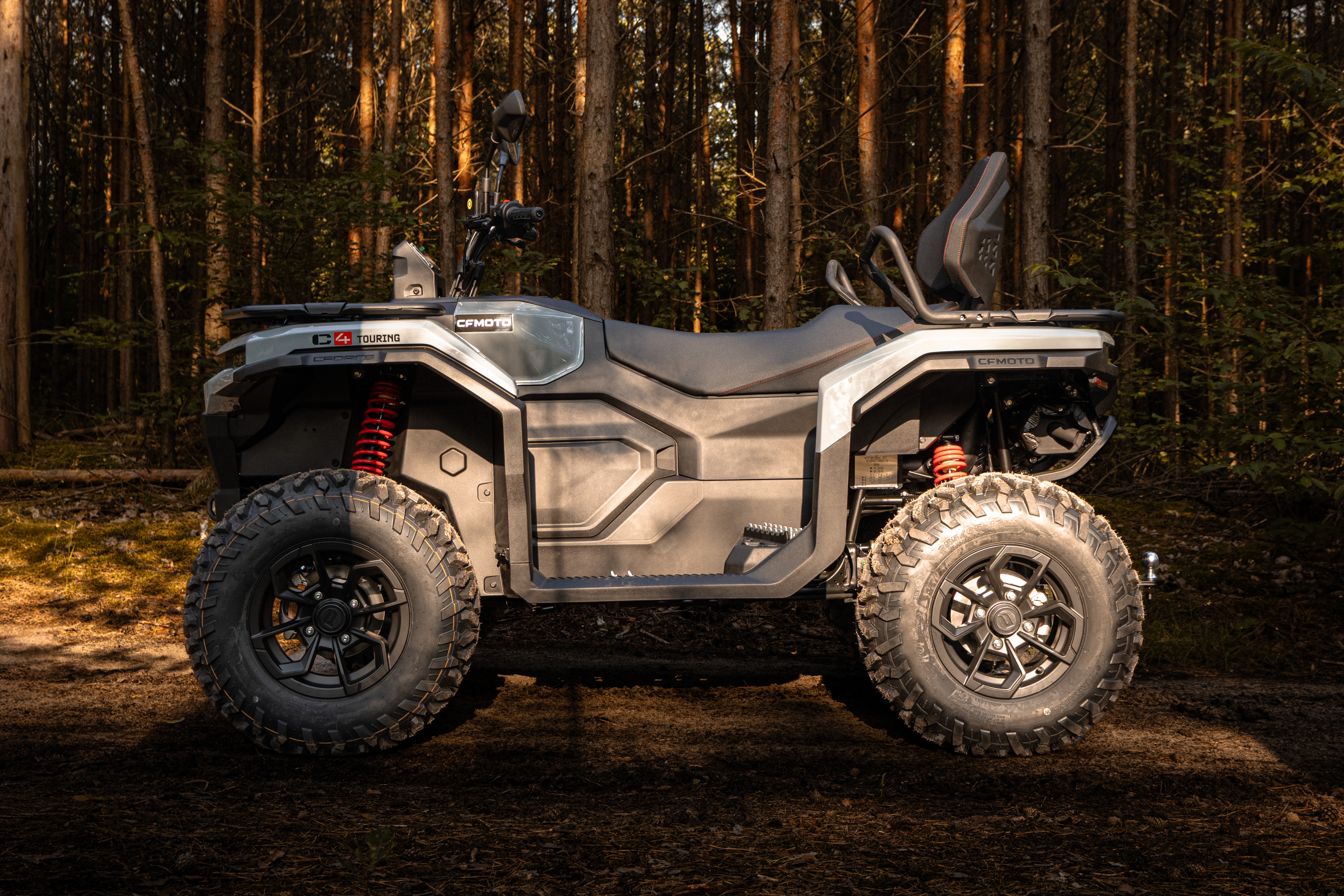CfMoto C4 Touring zdjęcie 3